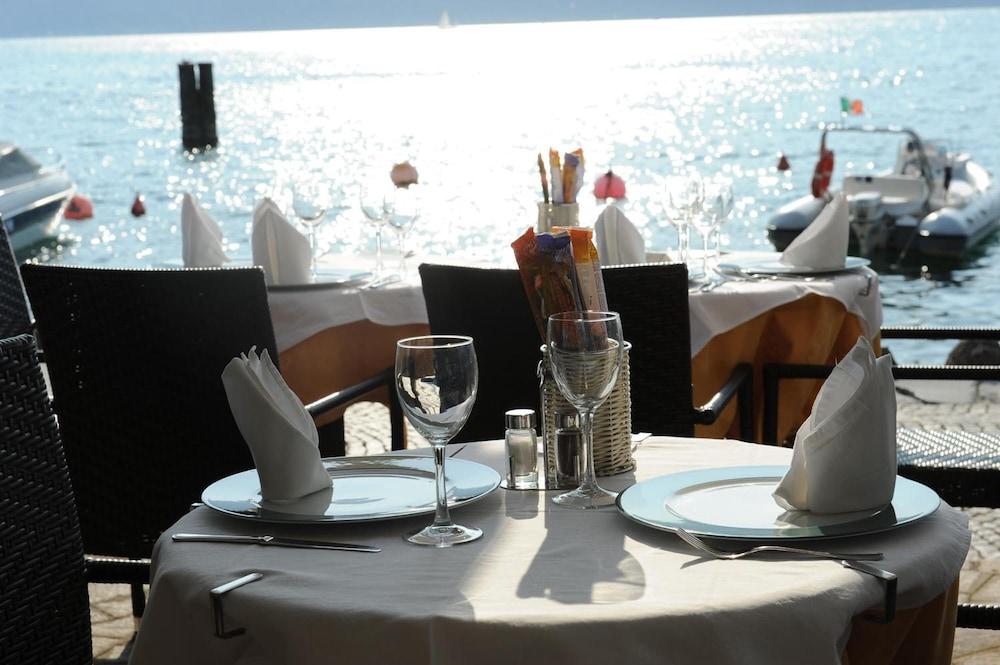 Hotel Excelsior Bay Μαλτσεζίνε Εξωτερικό φωτογραφία