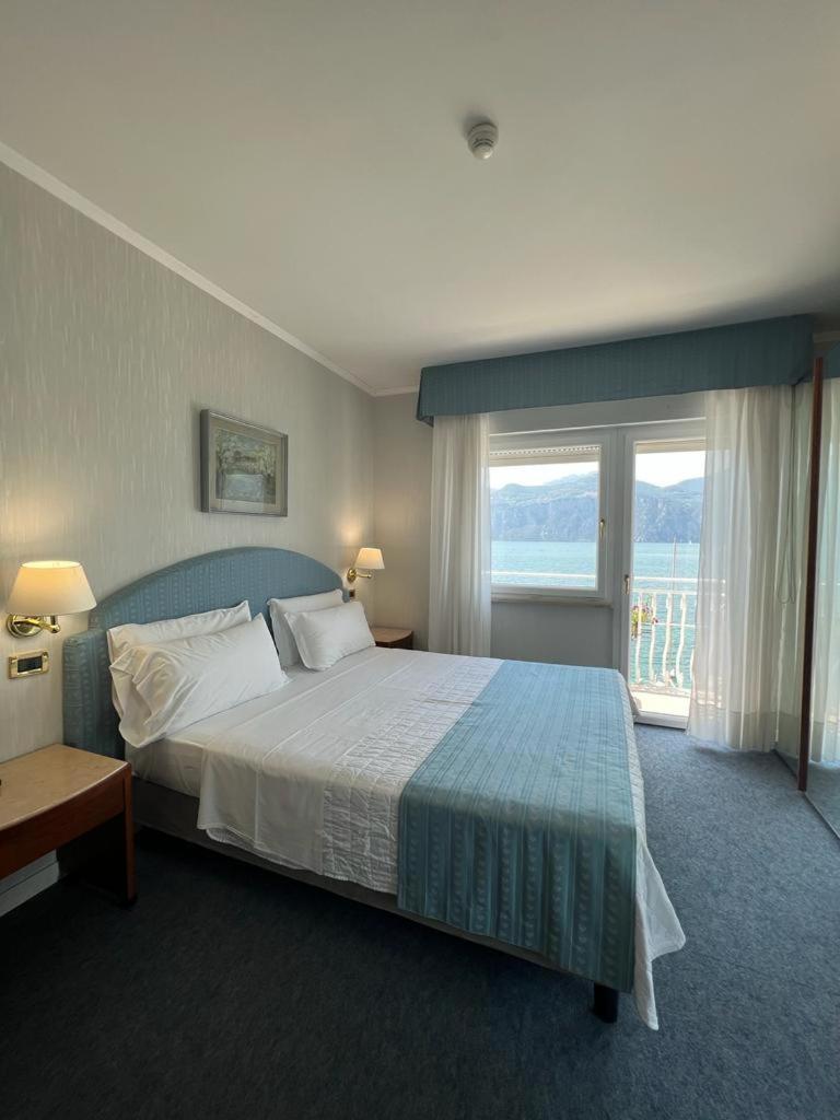 Hotel Excelsior Bay Μαλτσεζίνε Εξωτερικό φωτογραφία